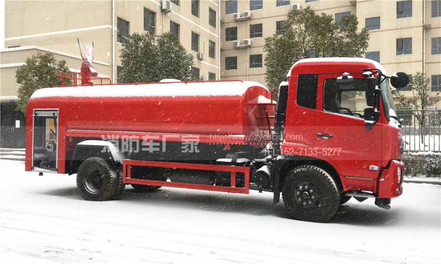 東風(fēng)天錦10噸簡(jiǎn)易消防車 東風(fēng)天錦10噸簡(jiǎn)易消防車